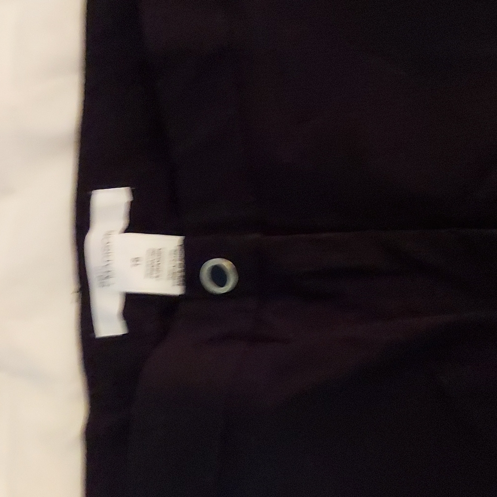 89th&Madison black capris-size 18
